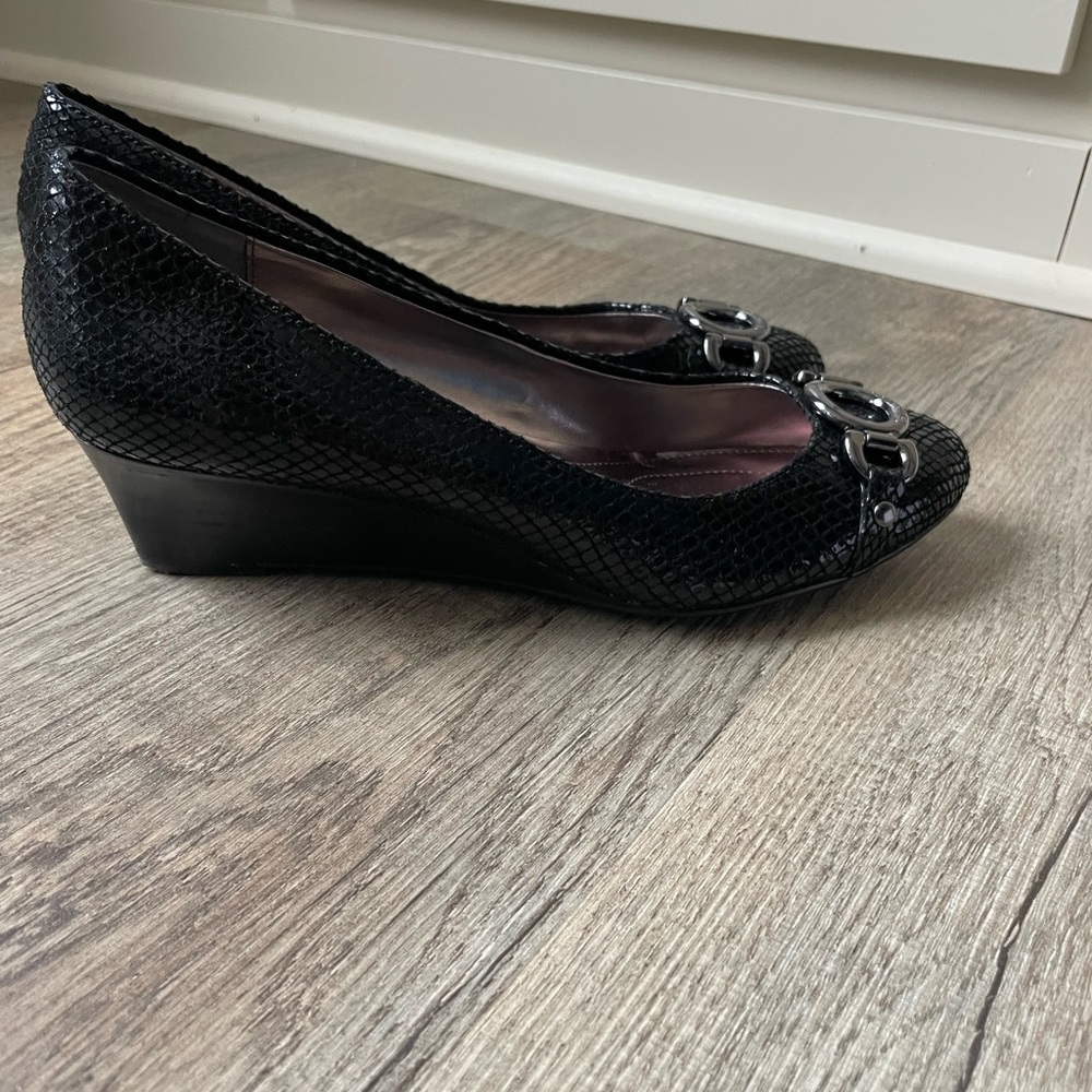 Calvin Klein Metallic Python Black Wedge - image 5